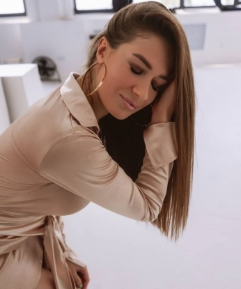 Анкета проститутки Влада - город Чистяково, 28 лет, №13386